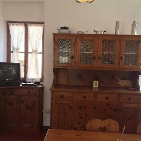 Nel Set Di Piccolo Antico Viola *