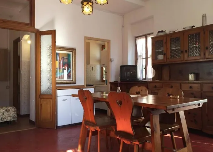 Nel Set Di Piccolo Antico Viola Ferienhaus Valsolda