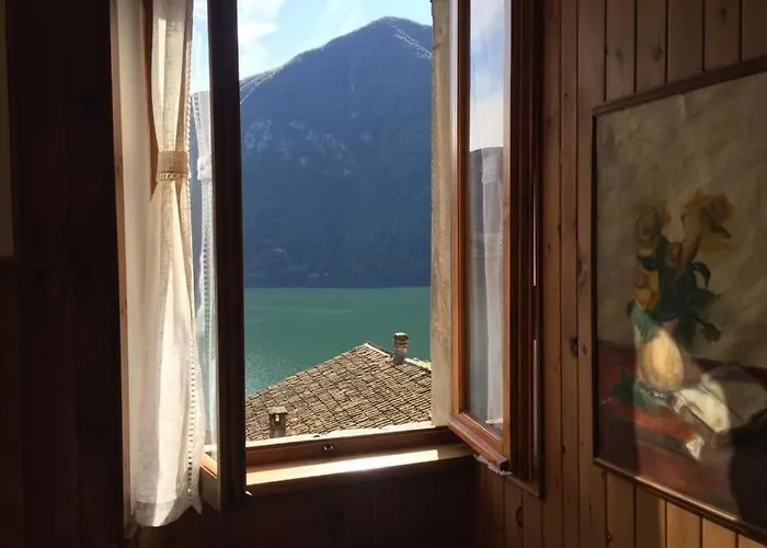 Ferienhaus Nel Set Di Piccolo Antico Viola Valsolda