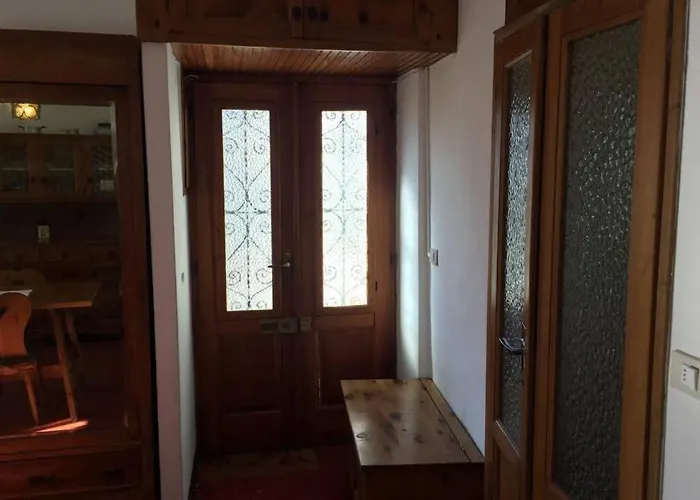 Nel Set Di Piccolo Antico Viola